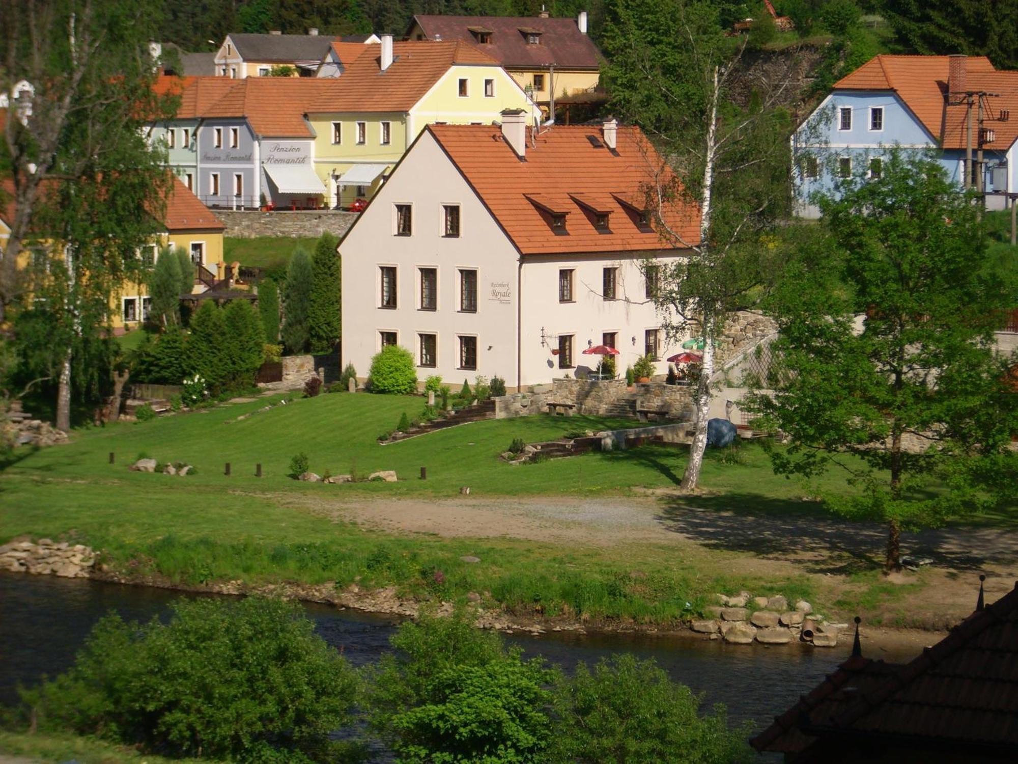 Rozmberk Royale Pension Rožmberk nad Vltavou Extérieur photo